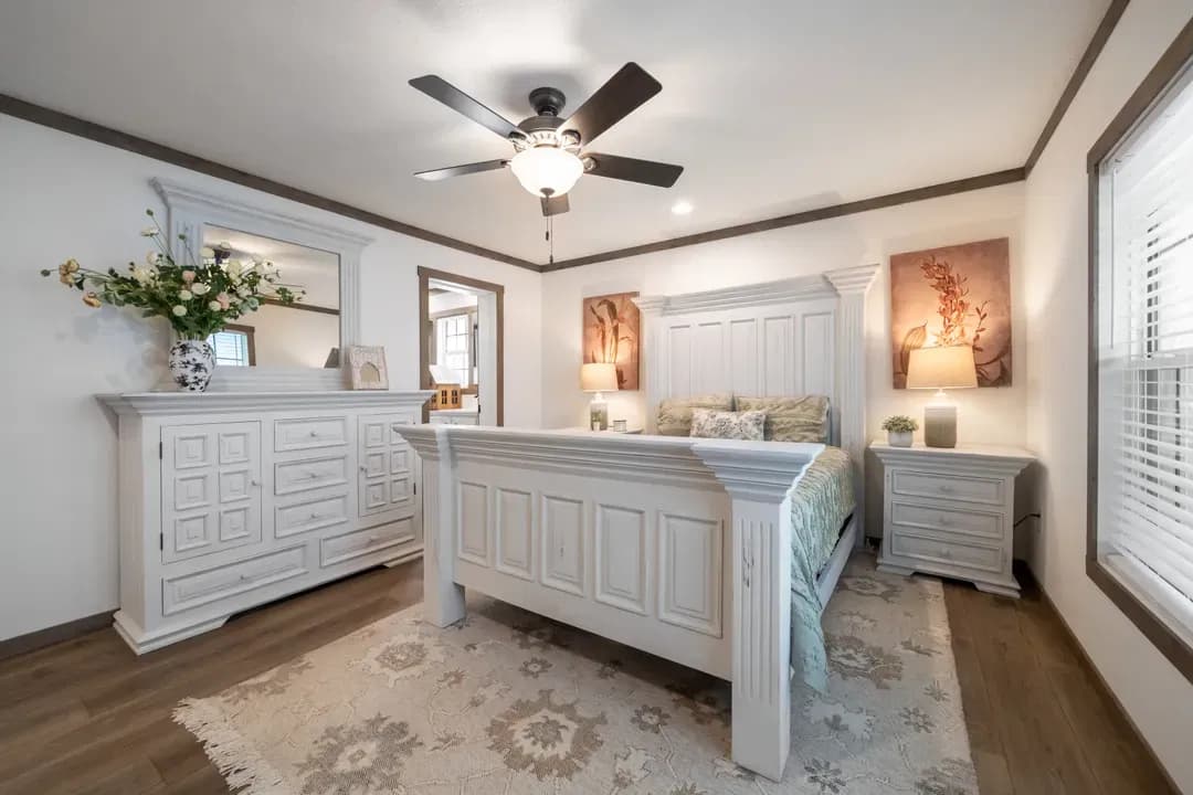 The lizzie bedroom home features