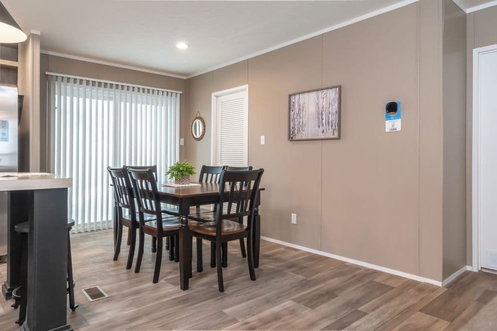 Tradition 56d interior home features