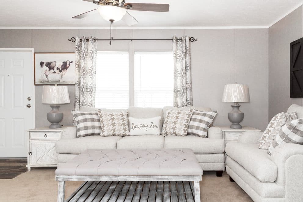 Tradition 76c interior home features