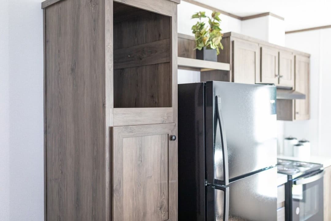 Phoenix 16763a kitchen home features