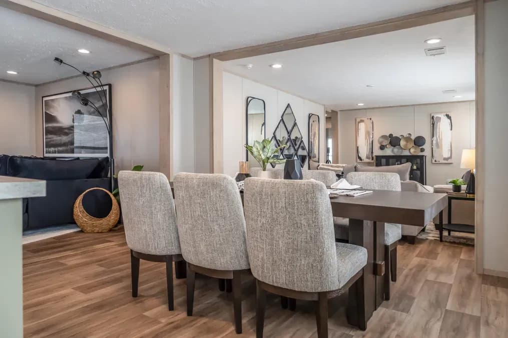 Rainier interior home features