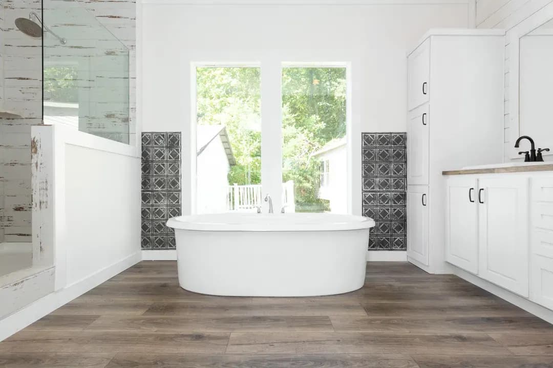 1434 carolina southern belle bathroom home features