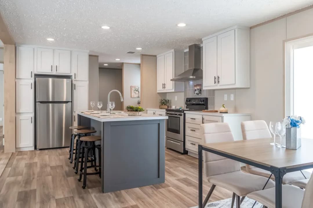 Rio kitchen home features