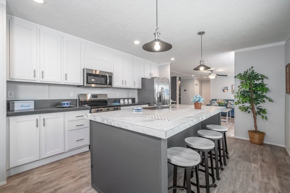 The fusion c kitchen home features