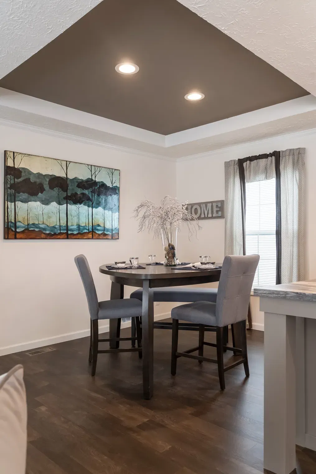 Park avenue interior home features