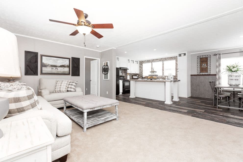 Tradition 76c interior home features