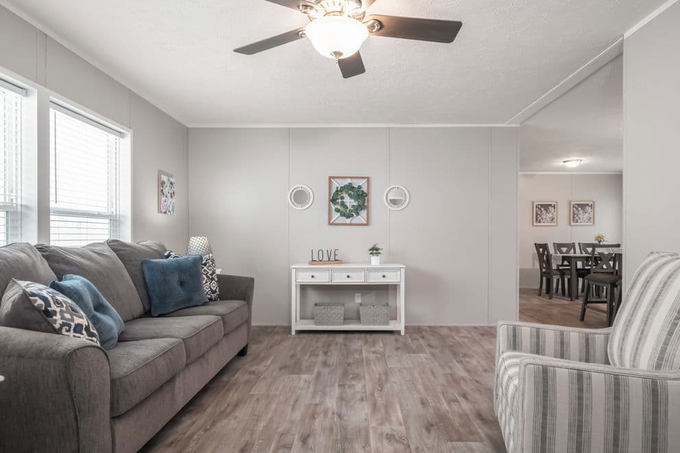 The eagle 60 interior home features